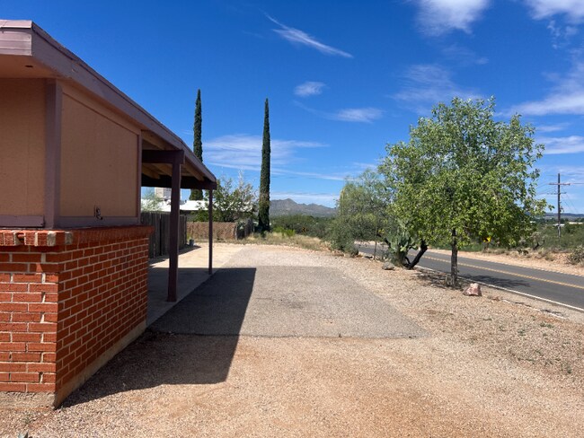 Building Photo - 15965 N Forecastle Ave