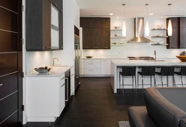 Building Photo - 356 Bayview Dr NE