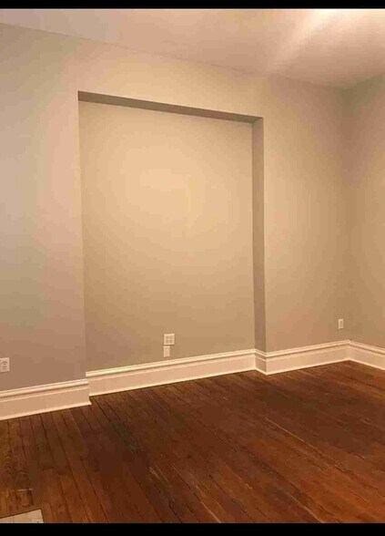 Building Photo - 3311 California Ave