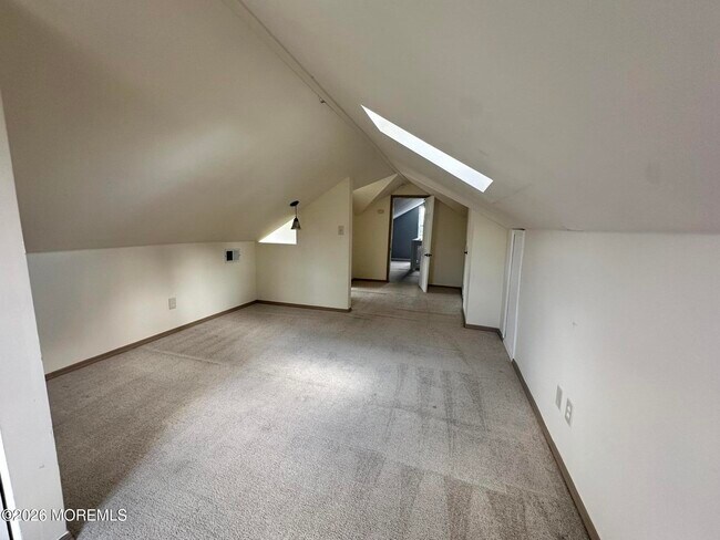 Building Photo - 4 Spring St