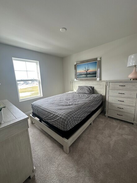 Building Photo - 35436 Wright Way