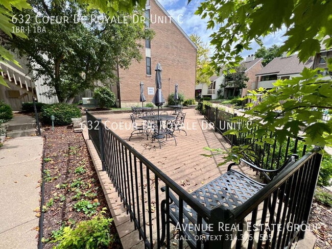 Building Photo - 632 Coeur de Royale Dr