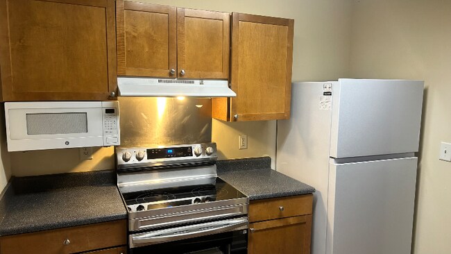 Building Photo - 725 Denali Way