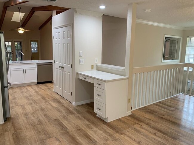 Building Photo - 2658 Sequoia Terrace