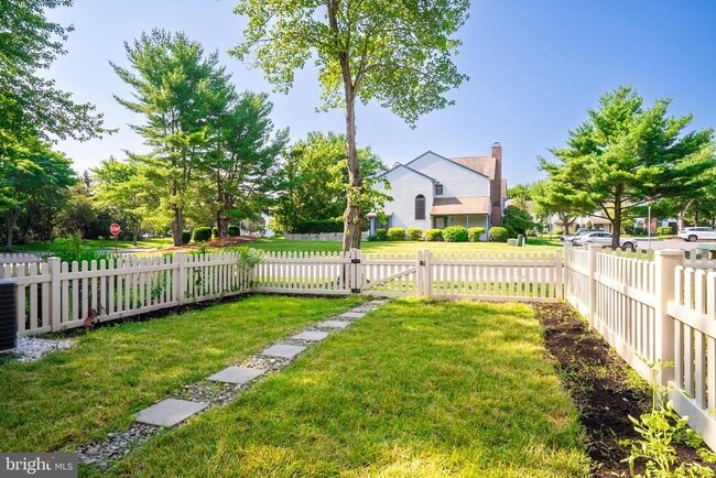 Building Photo - 24 Stratton Ct