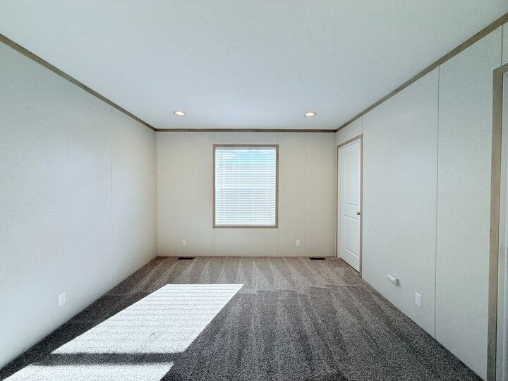 Building Photo - 52919 N Zacharias Ct