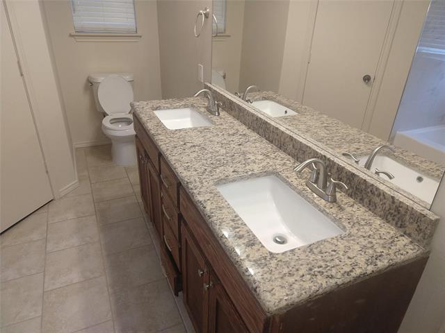 Building Photo - 3819 Wrentham Dr