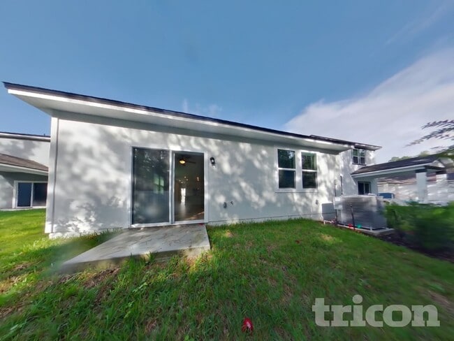 Building Photo - 14881 Praline Ct