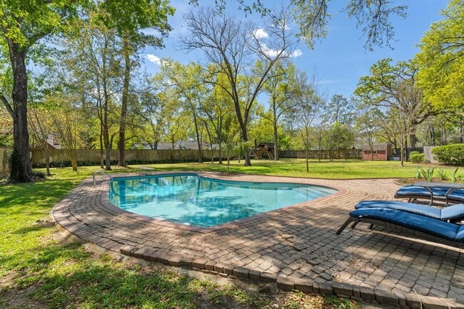 Building Photo - 11739 Wood Ln