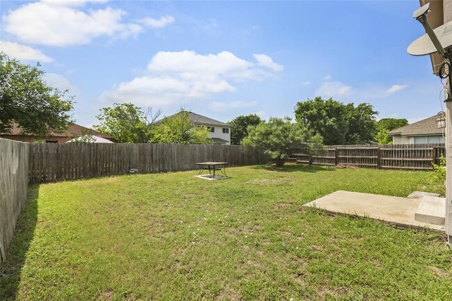 Building Photo - 3706 Blue Cat Way