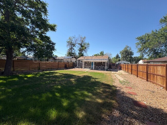 Building Photo - 4465 W Custer Pl