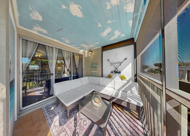 Building Photo - 1028 Apollo Beach Blvd