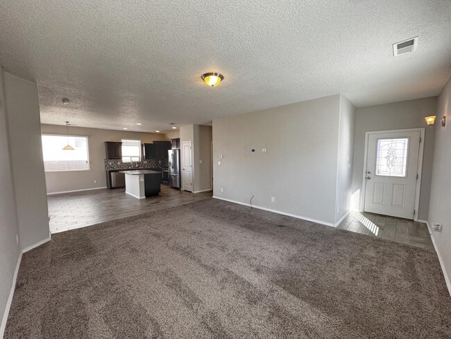 Building Photo - 6732 Oro Valley Rd NW