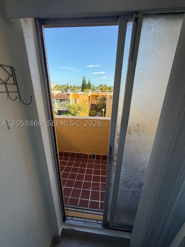 Building Photo - 9300 W Flagler St