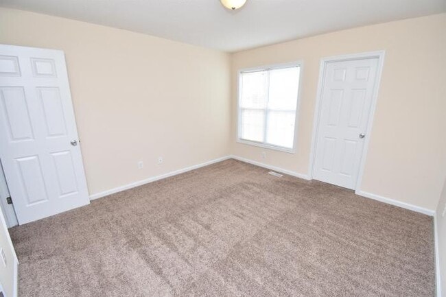 Building Photo - 2 bedroom in La Grange NC 28551