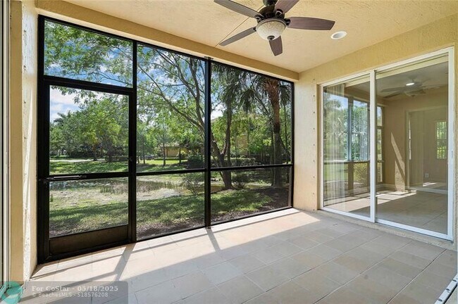 Building Photo - 8140 NW 128th Ln