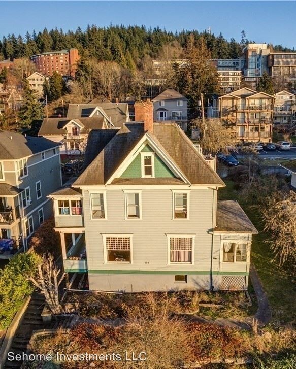 Building Photo - 528 N State St