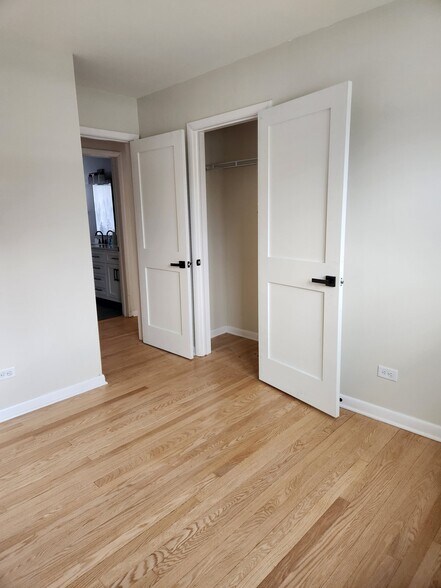 Building Photo - 33 Cranbrook Dr