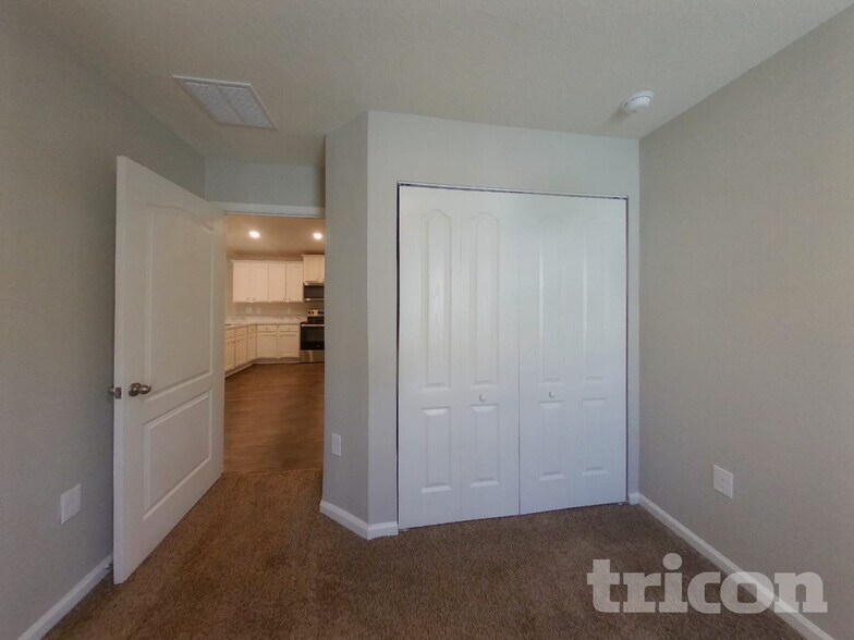 Building Photo - 8430 Cape Fox Dr