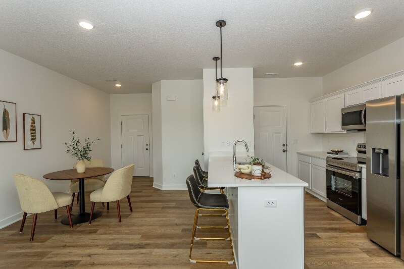 Building Photo - 3103 Bracken Pl