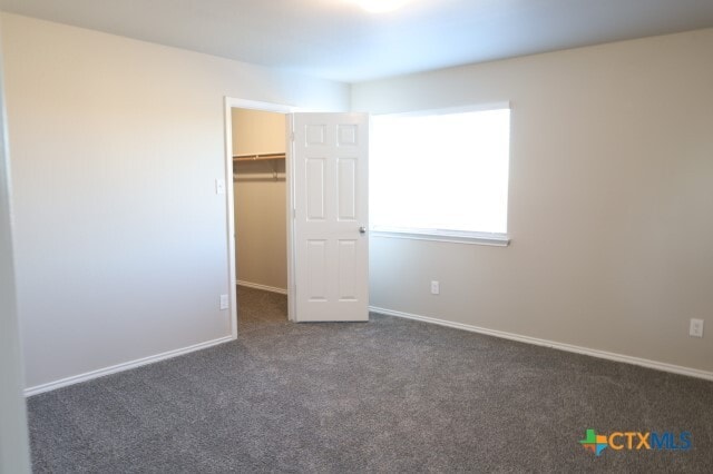 Building Photo - 9904 Maplewood Ct