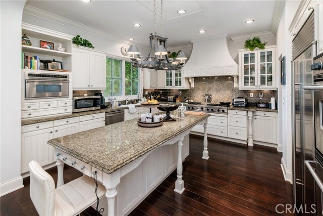 Building Photo - 26 Tasman Sea