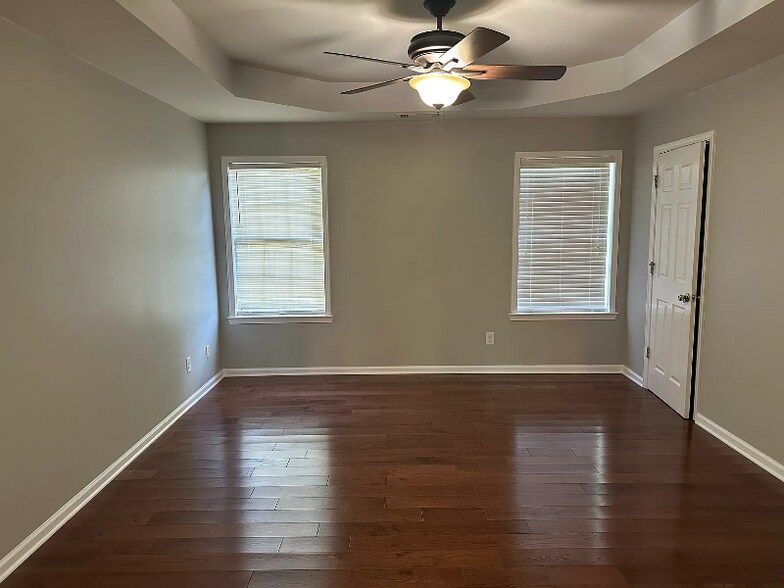 Building Photo - 5634 Mahogany Ct NW