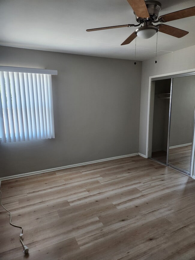 Building Photo - 613 E Washington Blvd