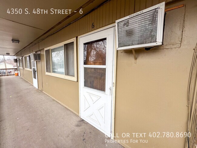 Building Photo - 4350 S 48th St