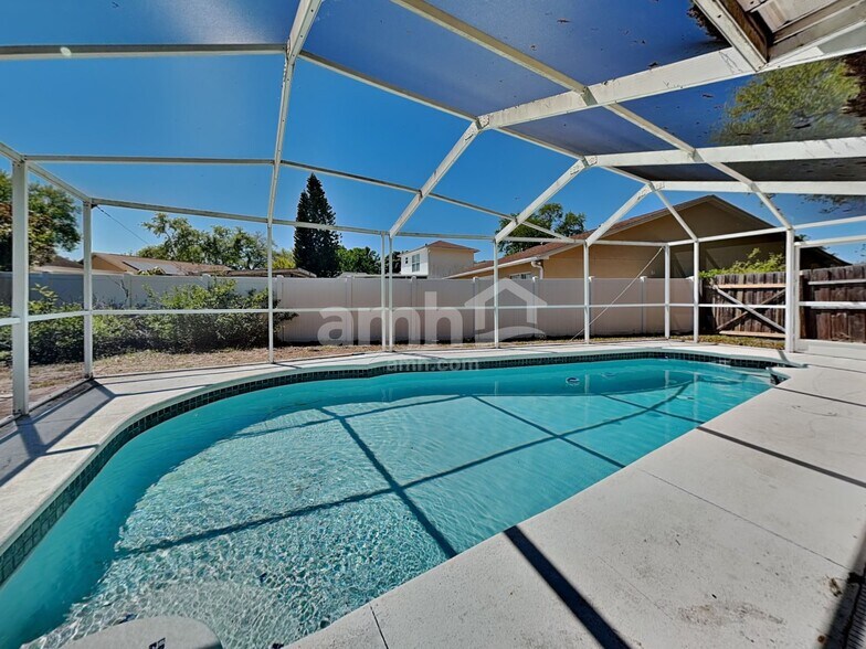 Building Photo - 4908 Rambling Rose Pl