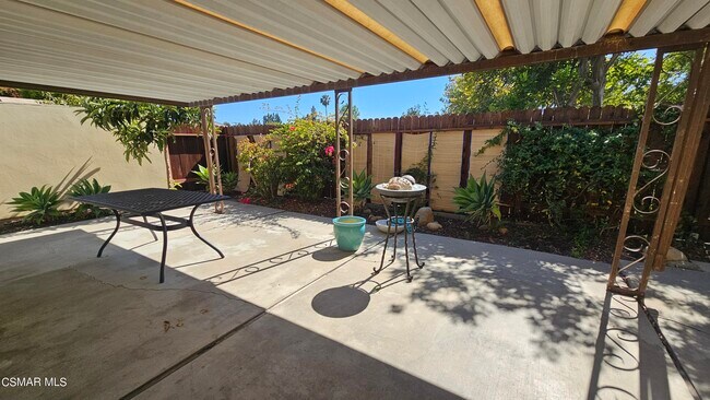 Building Photo - 2260 Camilar Dr