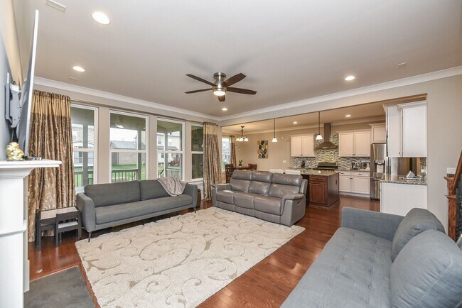 Building Photo - **LIKE NEW EXECUTIVE HOME IN PRESTIGIOUS H...