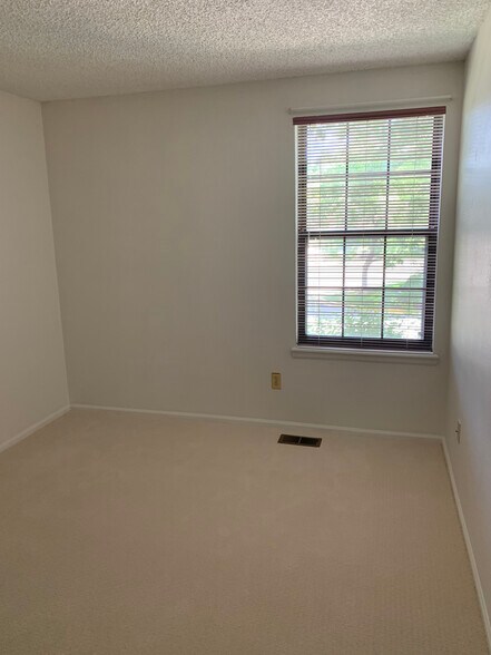 Second Bedroom - 5341 76th W Ave