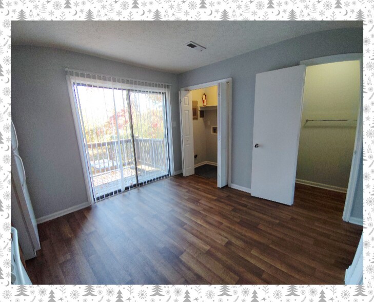 Building Photo - 30 Fonda Dr