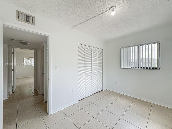 Building Photo - 8420 SW 133rd Avenue Rd