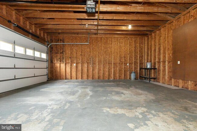 Building Photo - 1126 Riva Ridge Dr
