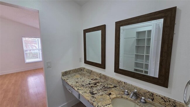 Building Photo - 2613 Brookshire Ct