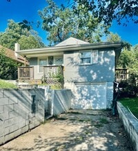 Building Photo - ***1/2 OFF FIRST MONTH’S RENT***Midtown 3 Bedroom 1 Bath Home For Rent