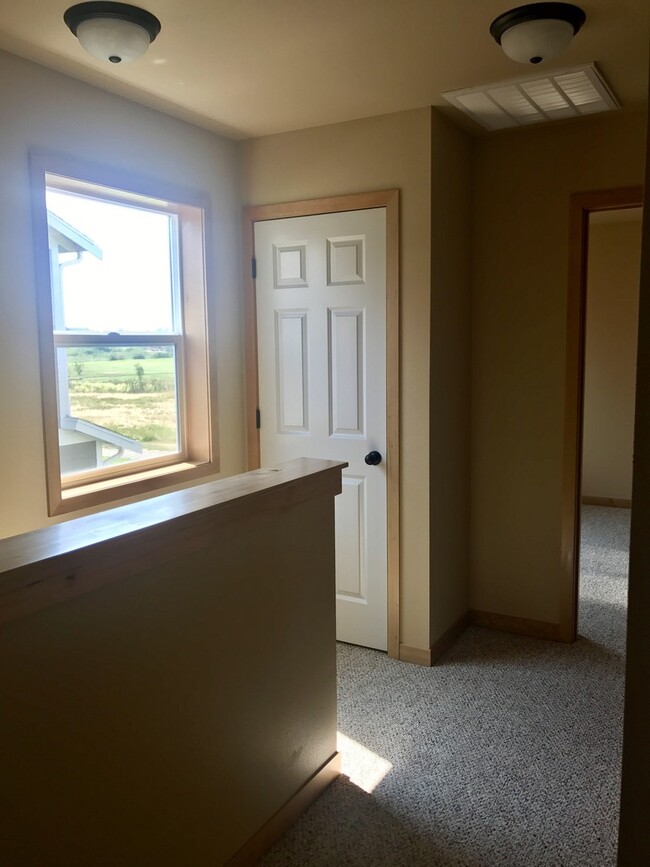 Building Photo - Brand New - 3 Bedroom 2 1/2 Bathroom Townh...