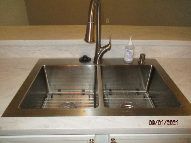 Building Photo - 144 Bertram Dr