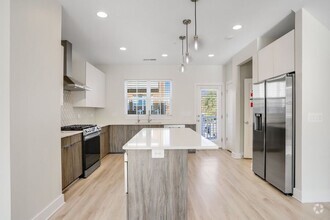 Building Photo - Beautiful Four Bedroom Abode in Brookland/...