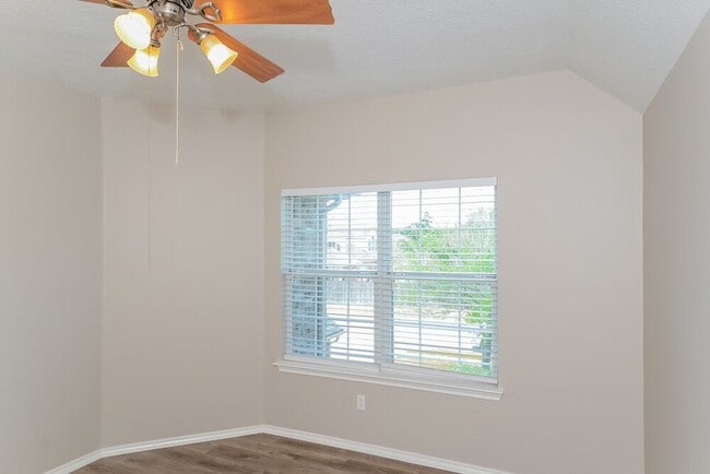 Building Photo - 17811 Memorial Trail Dr