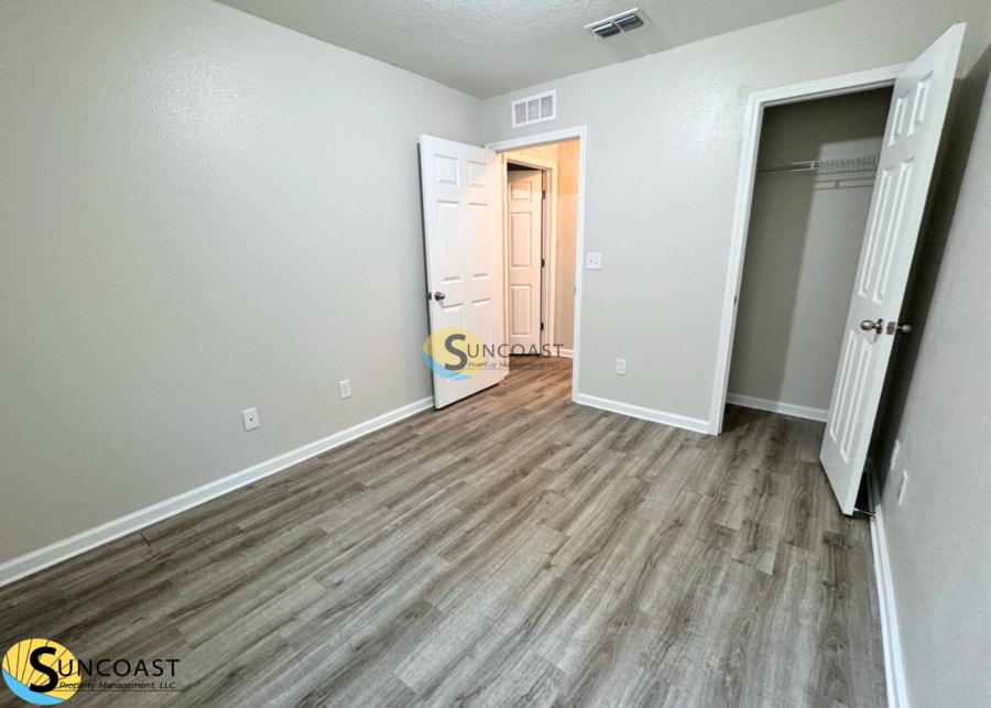 Building Photo - 8329 Homeport Ct