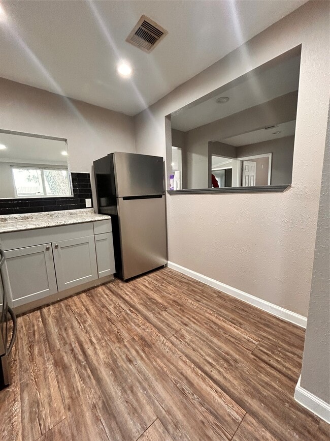 Building Photo - 13217 Player St