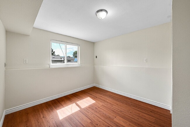 Building Photo - $1,995.00, 3 bed, 2 bath located in Fountain