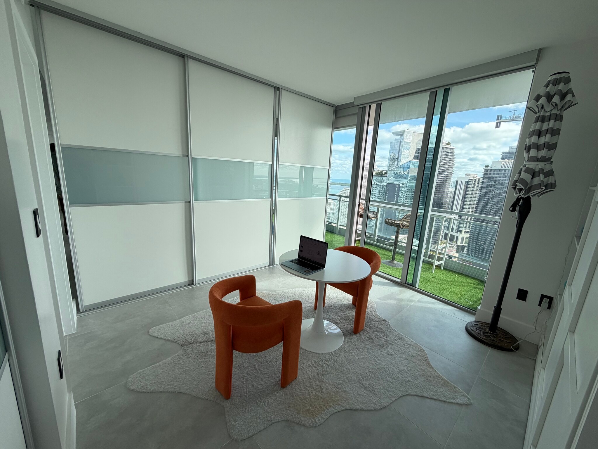 Building Photo - 92 SW 3rd St