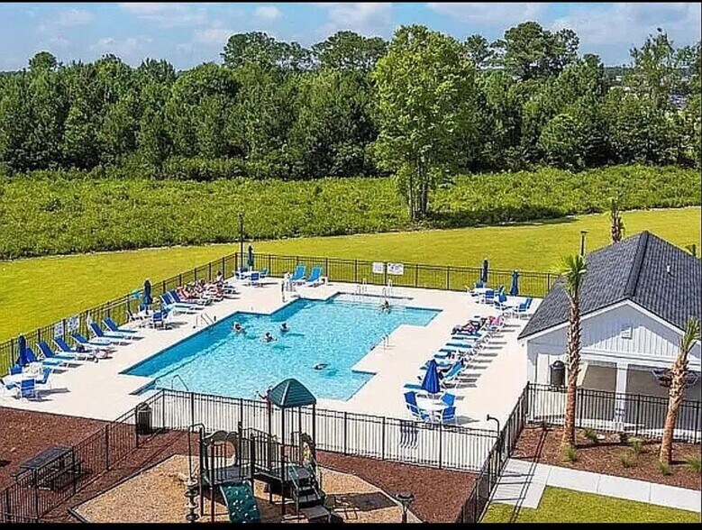 Building Photo - 728 Isle Verde Dr