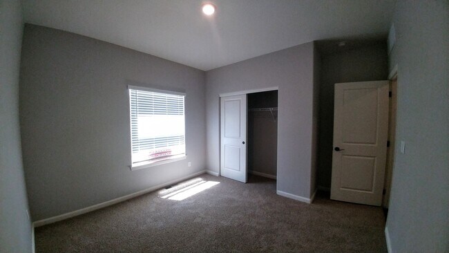 Building Photo - Beautiful home in Mead!