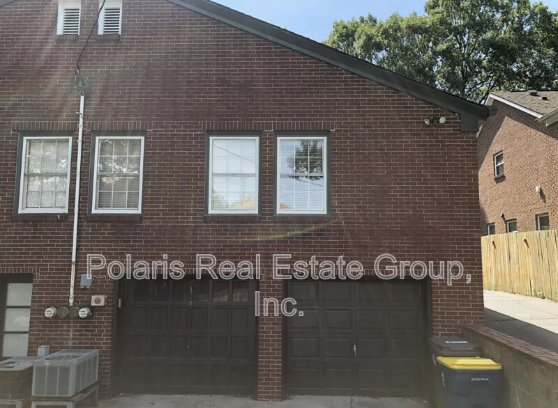 Building Photo - 3346 E Fall Creek Pkwy N Dr