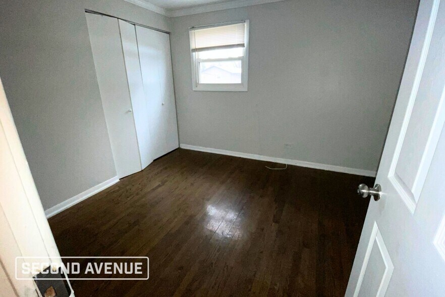 Building Photo - 11610 S Elizabeth St